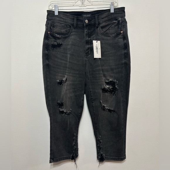 New! Judy Blue High Rise Distressed Skinny Fit Denim Jean Capri Womens S… - Picture 4 of 15